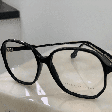 victoria-beckham-paire-de-lunettes2